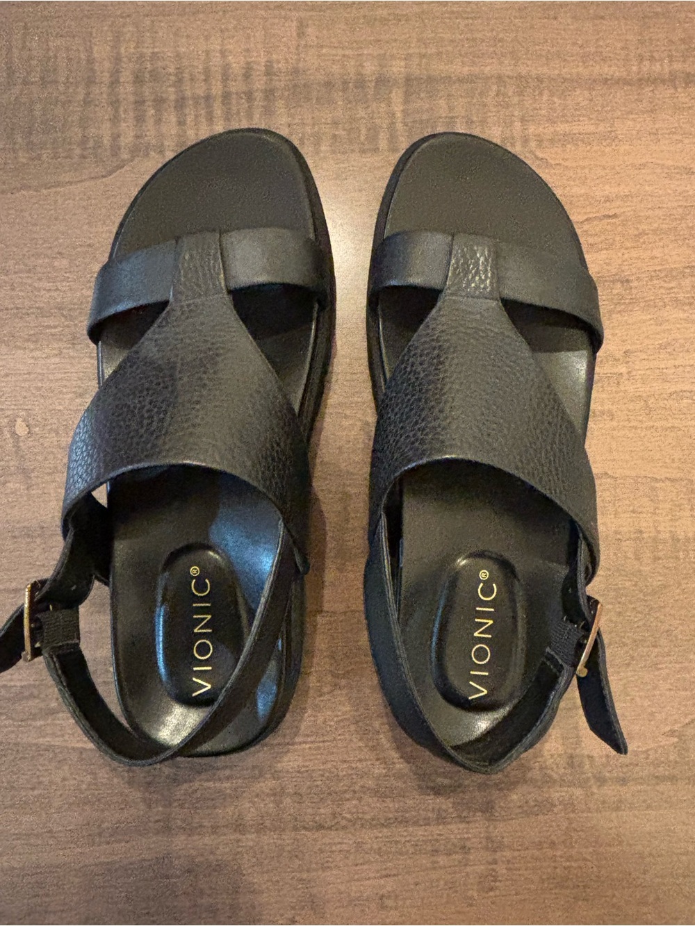 Vionic Alondra Lug Black Leather Platform Sandals Women’s Size 8